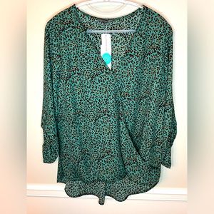 Stitch Fix NWT green with leopard print size L